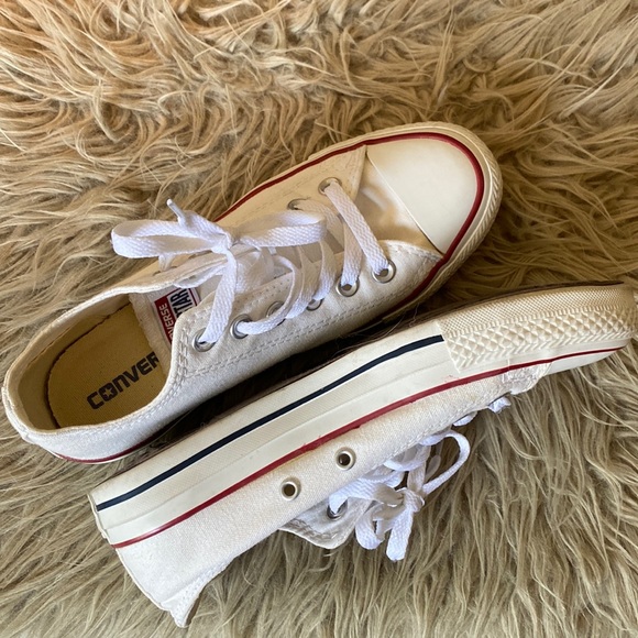 Converse Shoes - Converse shoes size 7